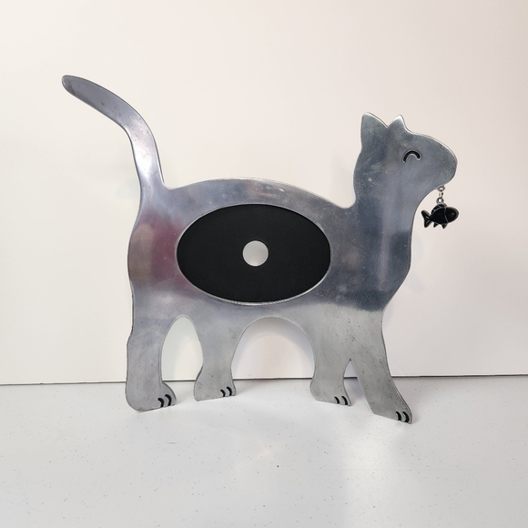 Cat Fish Photo Frame Large Silver Metal Freestanding Curved 11” Decor 4x6 Cats - Picture 1 of 9